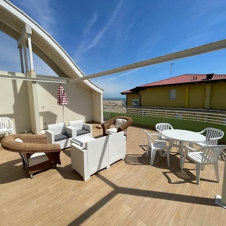 Residence Gianka - Agenzia Cocal Καόρλε Εξωτερικό φωτογραφία
