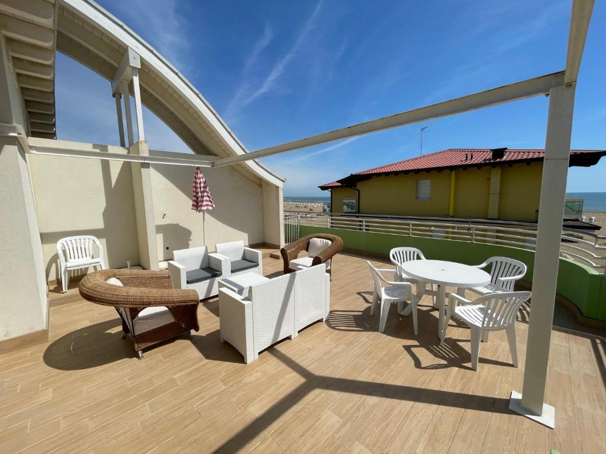Residence Gianka - Agenzia Cocal Καόρλε Εξωτερικό φωτογραφία