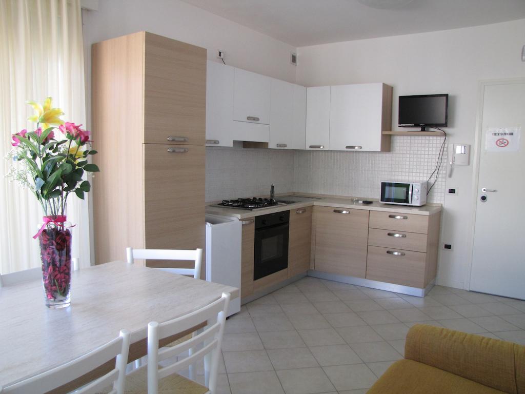 Residence Gianka - Agenzia Cocal Καόρλε Δωμάτιο φωτογραφία